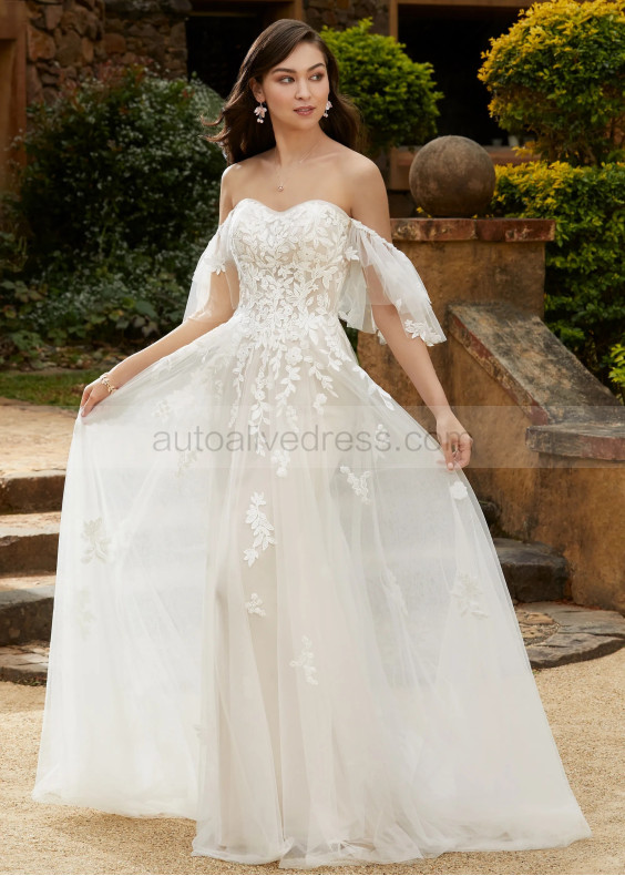 Sweetheart Neck Ivory Lace Tulle Wedding Dress With Detachable Straps